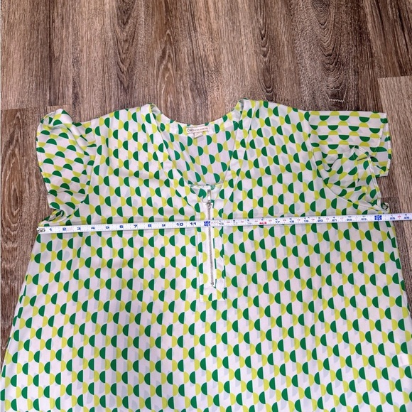 Cato Spring Green and White Geometric Tunic Sz 18/20W Normcore Dopamine - Picture 2 of 4